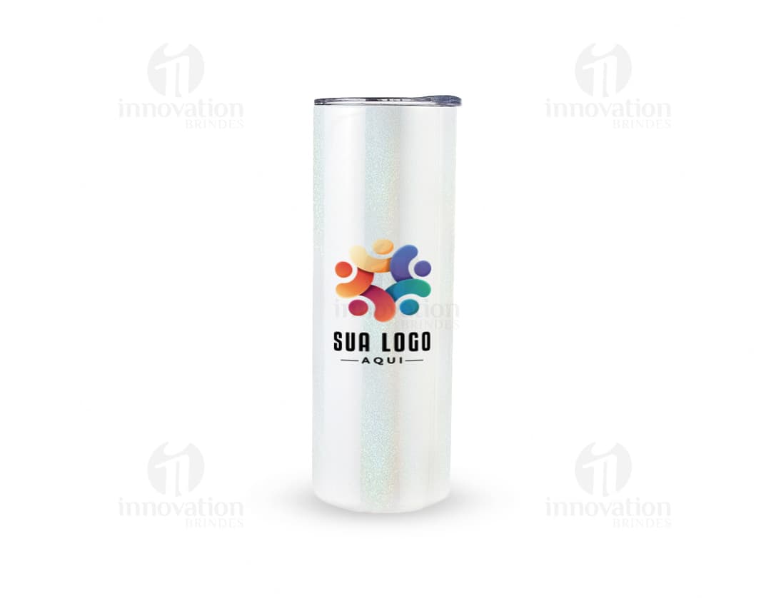 Copo térmico de 600ml em metal brilhante e design moderno, ideal para manter suas bebidas quentes ou frias por mais tempo. Com tampa transparente e base em alumínio, perfeito para uso em casa, escritório ou viagens.