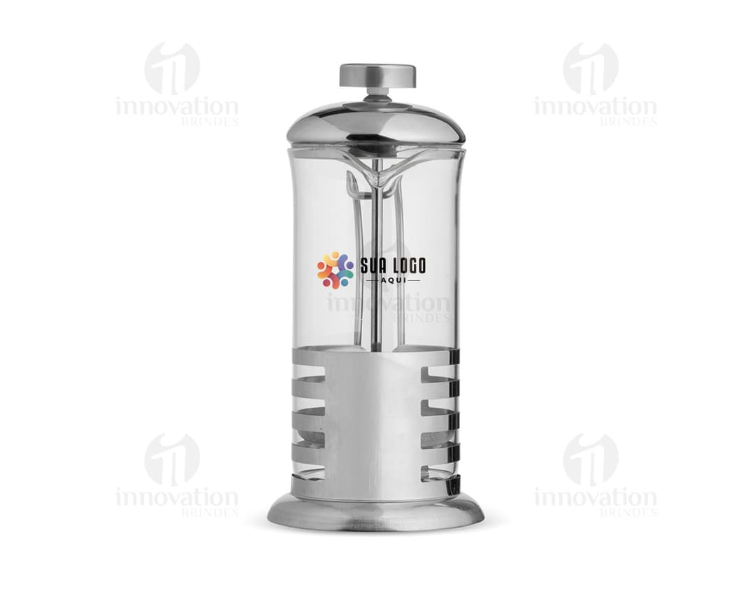 Cafeteira Prensa Francesa 350ml em vidro transparente, utilizado para preparar café. O aparelho de cozinha possui metal brilhante e é um equipamento de cozinha moderno.