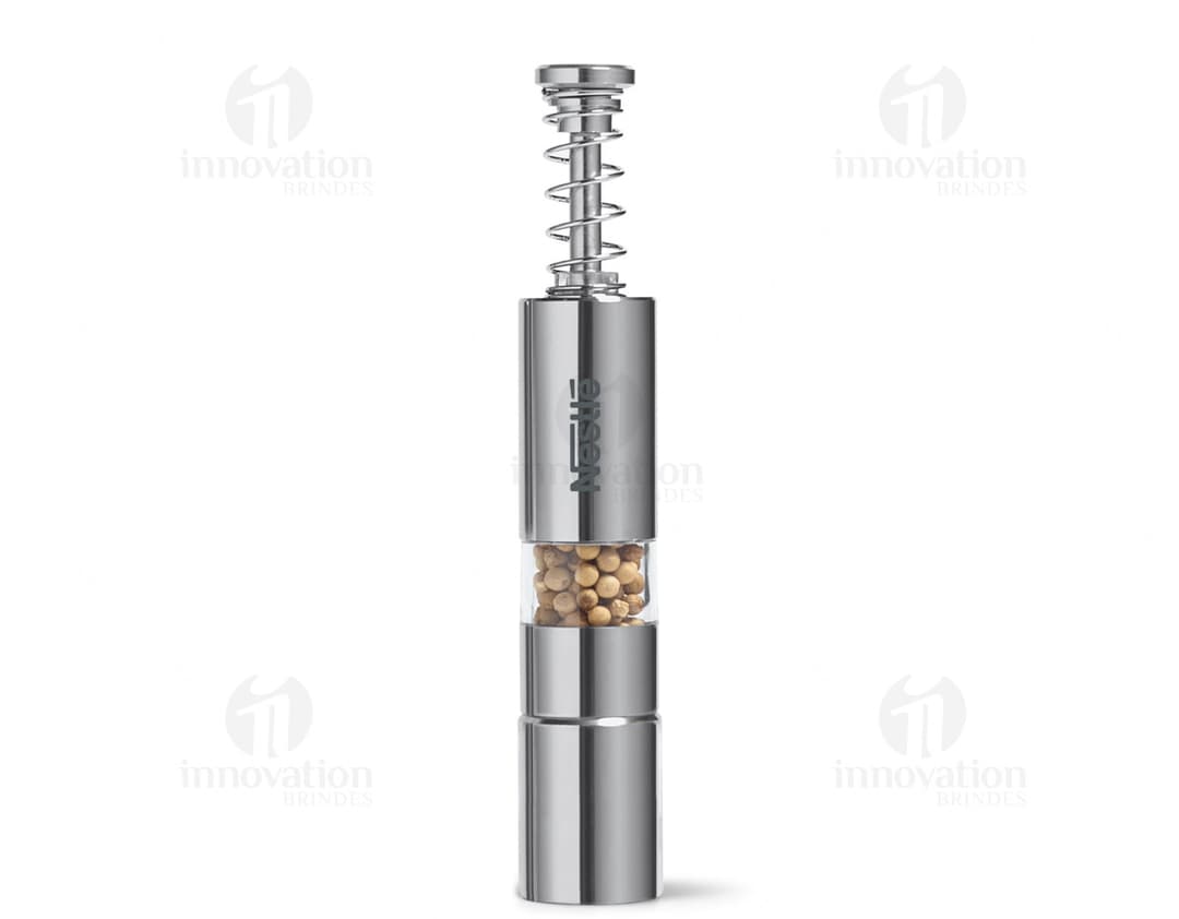 Saleiro de design moderno em metal prateado, perfeito para dar um toque de elegância à sua mesa. Ideal para adicionar um toque de sofisticação aos seus jantares. Adquira já o seu!