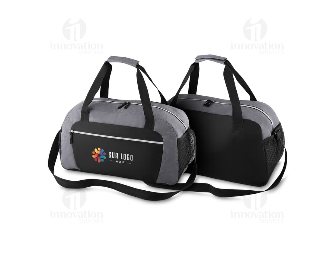 Mala esportiva moderna e elegante, perfeita para quem valoriza estilo e praticidade. Ideal para quem busca um acessório de luxo para suas atividades esportivas. Adquira já a sua e esteja sempre preparado com muito estilo!