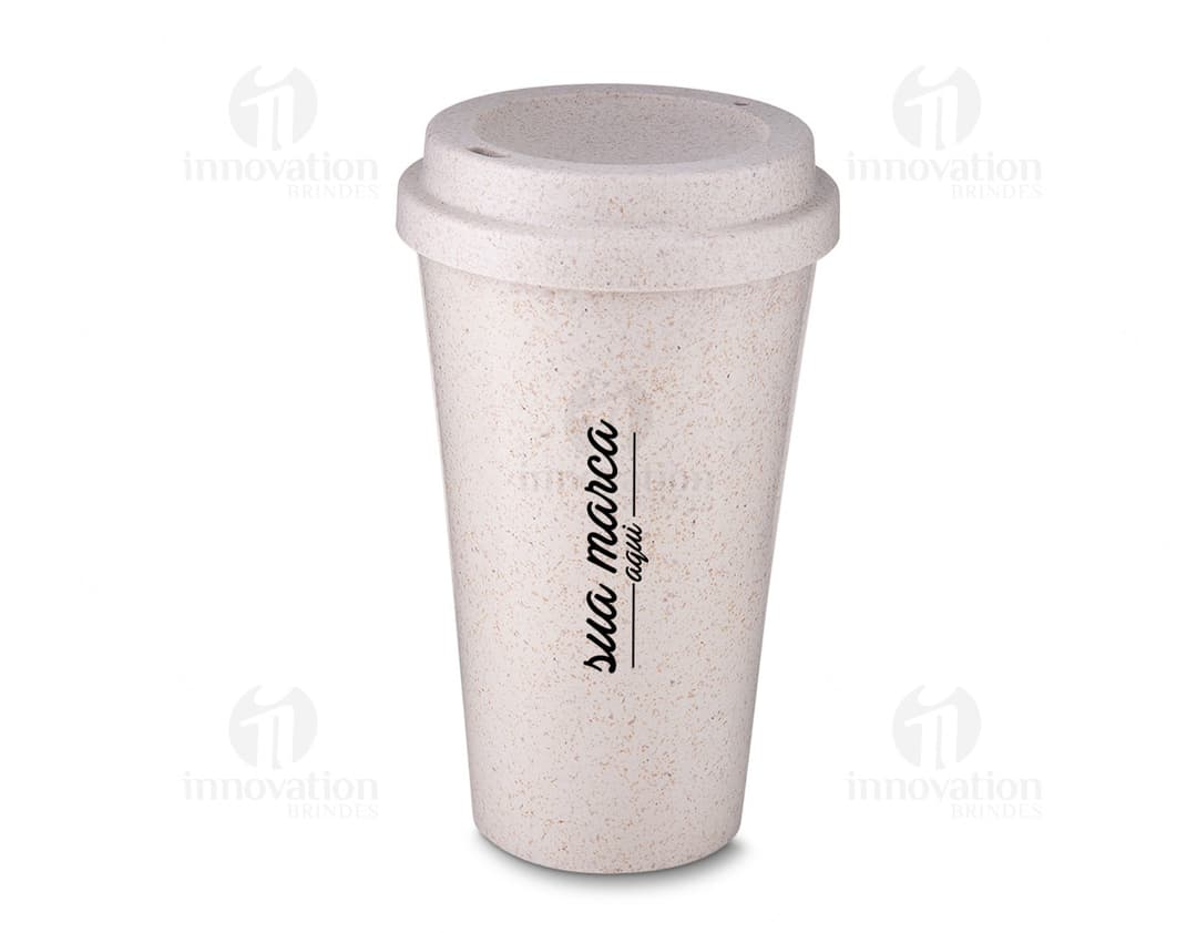 Copo de fibra de arroz 550ml: ideal para quem busca sustentabilidade e praticidade. Feito de material ecológico, este copo é resistente, moderno e perfeito para o dia a dia. Tenha sempre sua bebida preferida à mão, seja no escritório ou em casa. Aproveite!