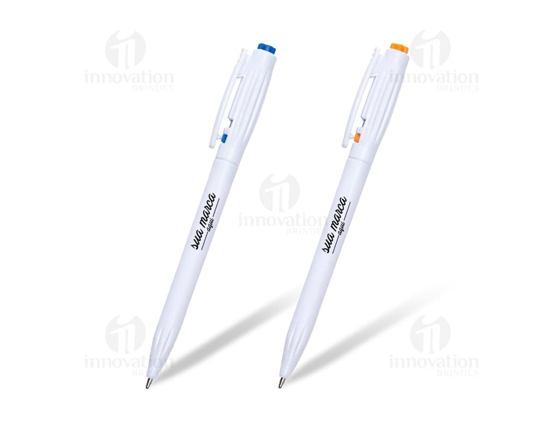 Caneta Plástica Preta para Escritório e Estudos. Ferramenta essencial de escrita em metal resistente. Ideal para negócios, escola e trabalho. Compre já!