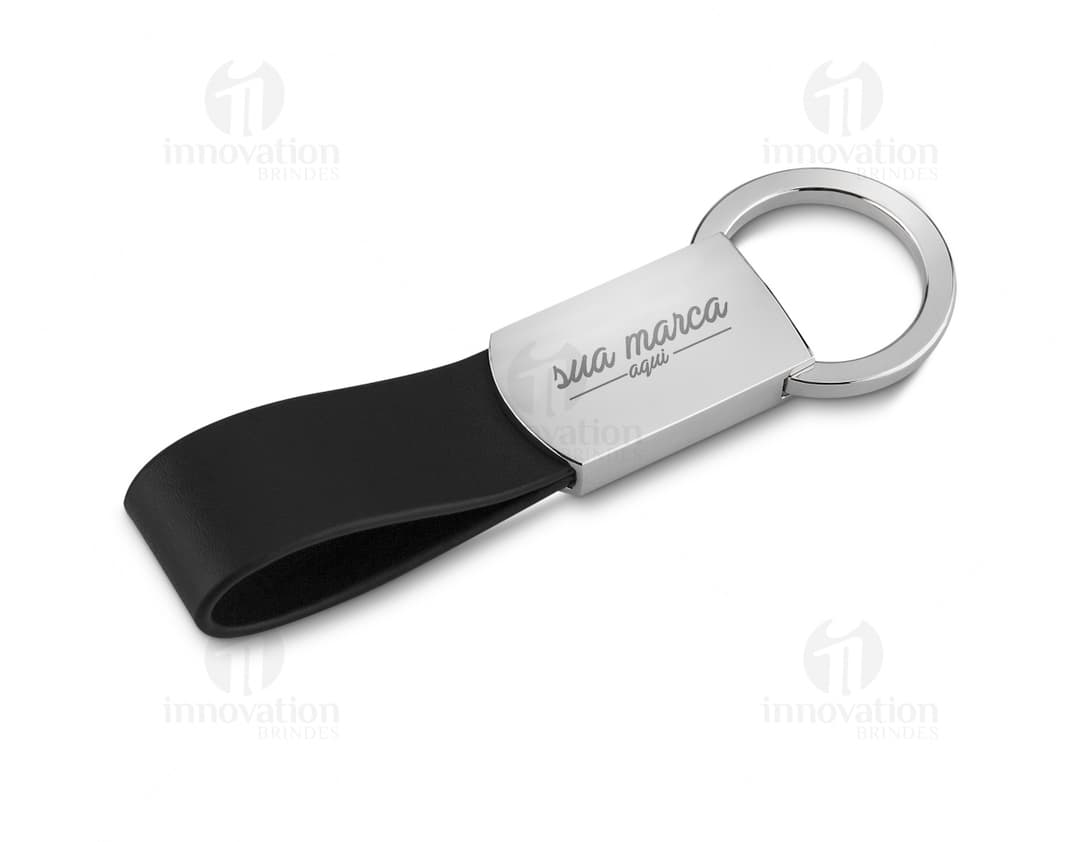 Chaveiro de metal resistente e seguro, ideal para garantir a proteção de suas chaves. Feito em aço inoxidável cromado, este chaveiro é o símbolo perfeito de segurança e durabilidade. Mantenha suas chaves sempre protegidas com esse equipamento de qualidade. Perfeito para uso pessoal ou corporativo. Não perca tempo, adquira já o seu chaveiro de metal e garanta a segurança que você precisa.