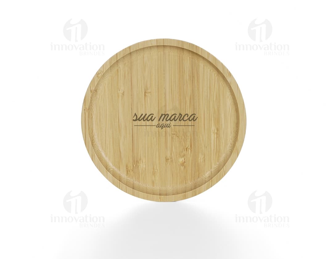 Petisqueira de bambu: adicione um toque de sofisticação à sua mesa com esta bela peça decorativa e funcional. Ideal para servir petiscos, essa petisqueira de bambu traz elegância e praticidade para seus momentos de descontração. Perfeita para receber amigos e familiares, ela é um item essencial para quem busca praticidade e estilo na hora de compartilhar refeições. Seja em casa ou em eventos especiais, essa petisqueira é a escolha perfeita para quem valoriza qualidade e bom gosto em cada detalhe. Adquira já o seu e deixe seus momentos ainda mais especiais.