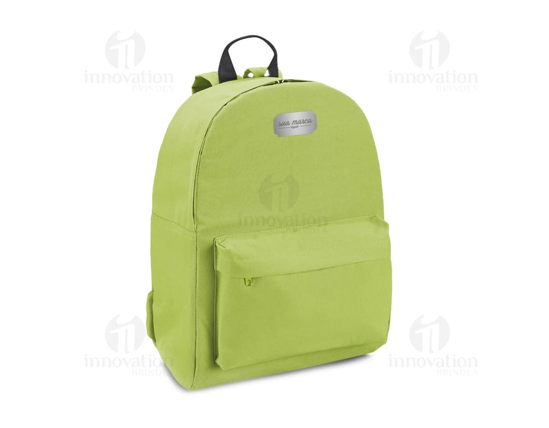 Mochila de couro preta moderna para viagem e negócios. Elegante e espaçosa, perfeita para armazenar seus pertences com estilo. Compre agora e surpreenda-se!