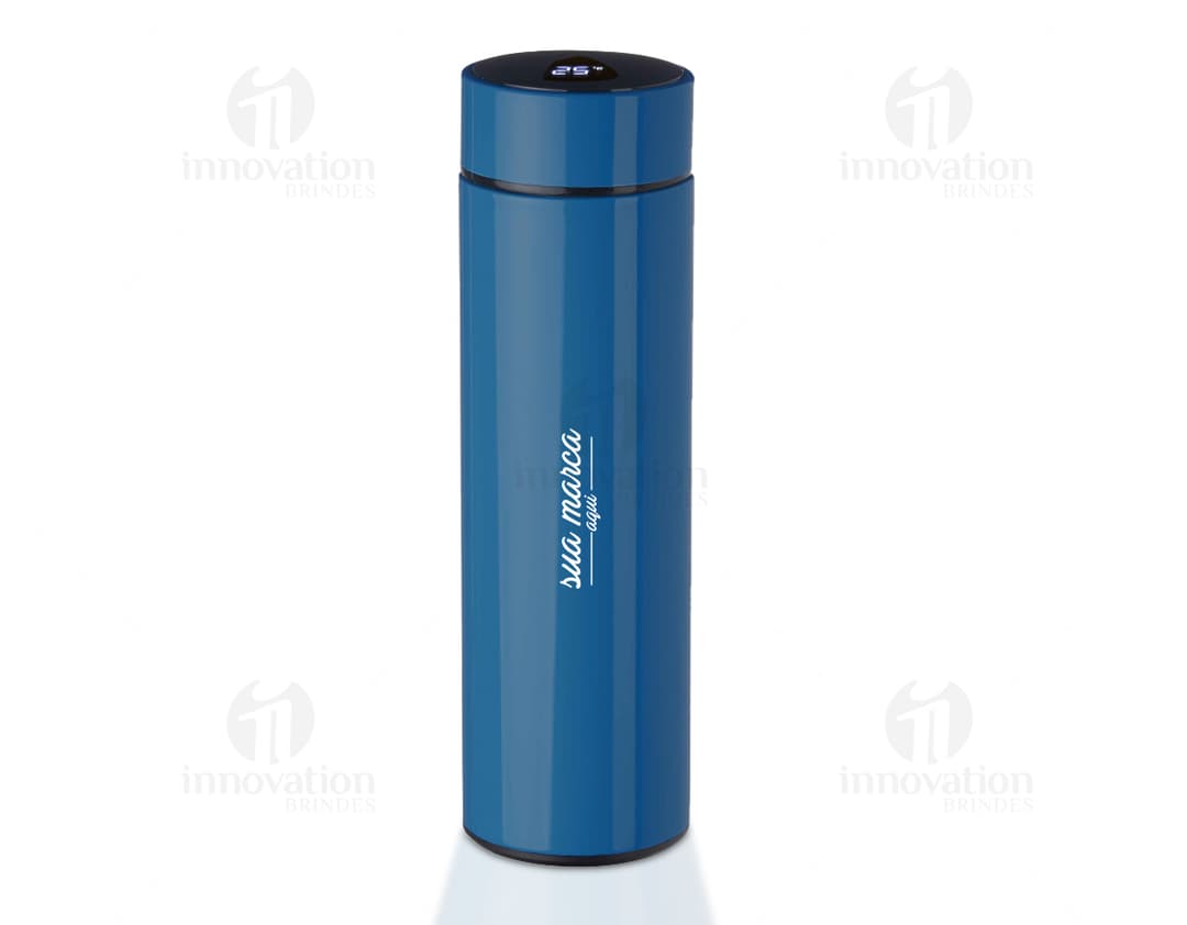 Garrafa Térmica 450ml - Mantenha suas bebidas quentes ou frias por horas com essa garrafa térmica de alta tecnologia. Feita de plástico resistente, é perfeita para viagens e atividades ao ar livre. Leve e portátil, é a solução ideal para quem busca praticidade e saúde. Nunca mais se preocupe com vazamentos, graças ao seu design clean e tecnológico. Adquira já a sua garrafa térmica e aproveite bebidas fresquinhas onde quer que esteja!??????????????????????????