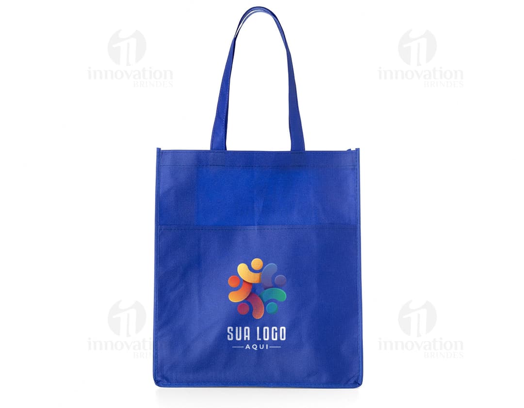 Sacola colorida de tecido TNT com bolso, em tons de rosa e amarelo. Ideal para compras em lojas, presentes e embalagens de produtos. Elegante e moderna, perfeita para celebrar aniversários, feriados e datas especiais.