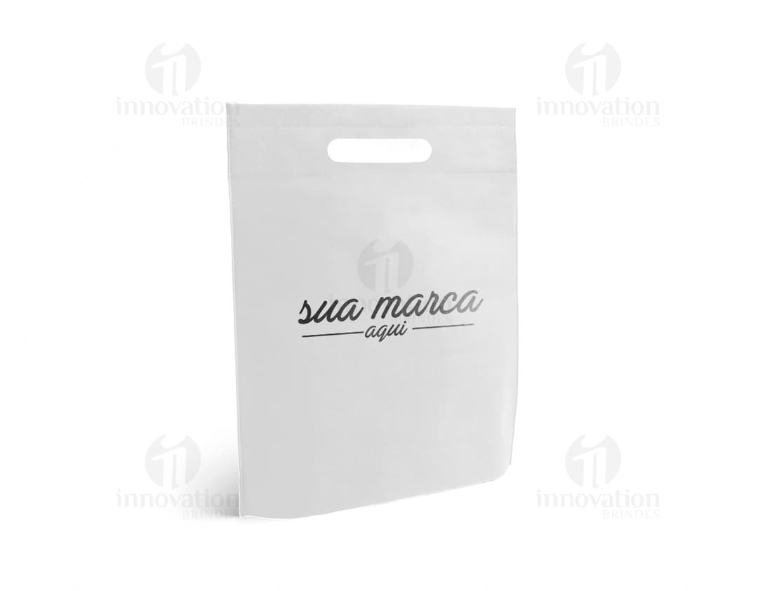 Sacola plástica de alta qualidade, 250x350mm, ideal para personalização de brindes e presentes. Embalagem resistente e sustentável para sua marca. Confira!