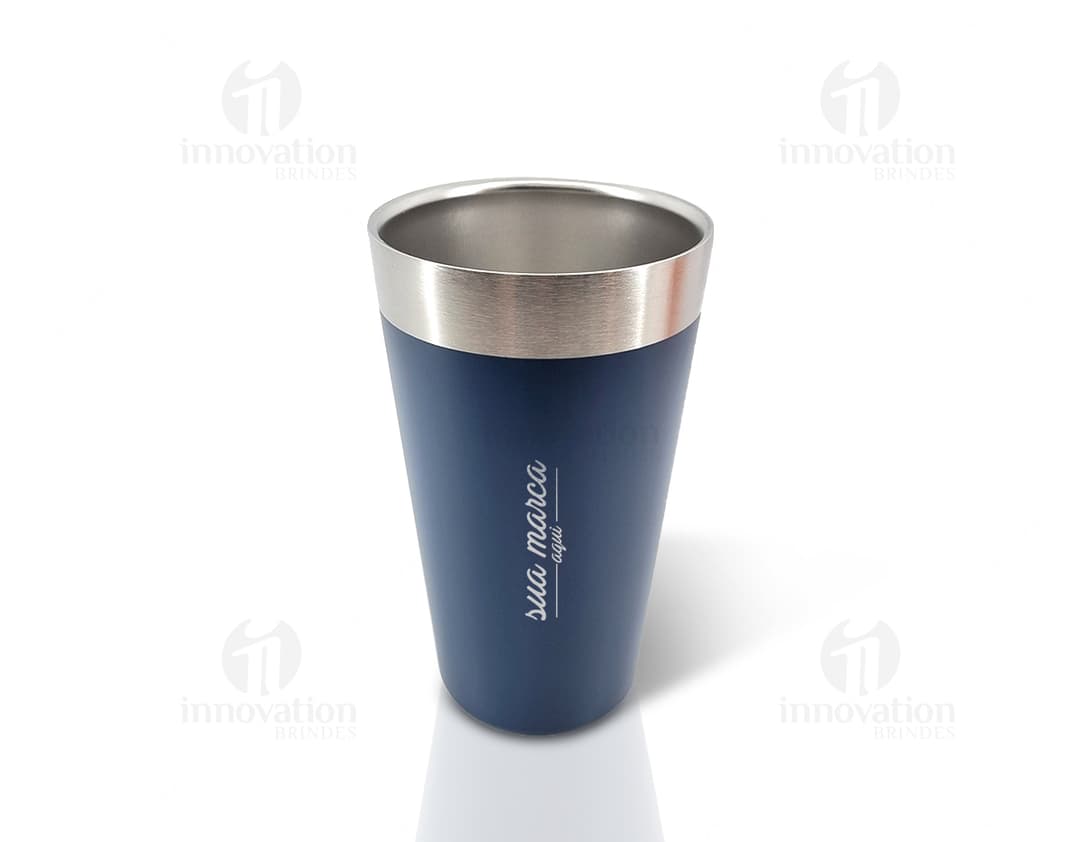 Copo Térmico 473ml - Mantenha suas bebidas quentes ou geladas por mais tempo com o copo térmico de 473ml. Ideal para café, chá, suco ou água. Design elegante e funcional, perfeito para manter sua bebida preferida na temperatura ideal. Aproveite!