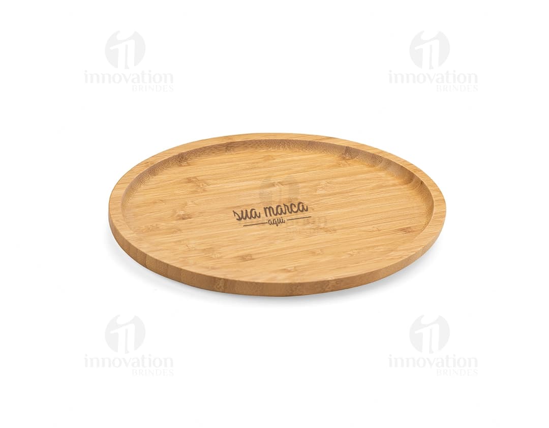 Petisqueira de bambu 28,5 x 20,5 - Perfeita para servir seus petiscos favoritos com estilo e elegância. Feita de bambu natural, é uma opção sustentável e charmosa para suas reuniões e eventos. Ideal para armazenar nuts, frutas secas e snacks saudáveis. Adquira já a sua!