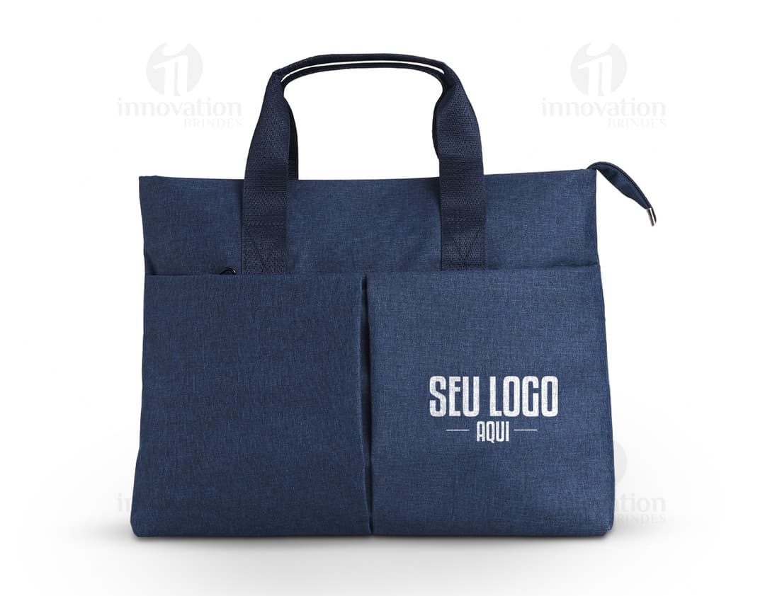 Pasta de couro preta para notebook de 15 polegadas, perfeita para transporte e armazenamento seguro do dispositivo. Elegante e moderna, ideal para empresários e profissionais que buscam praticidade e estilo.