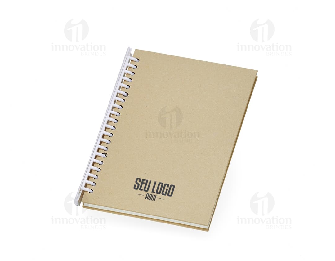 Caderno A5 Kraft 21x15 - Ideal para organizar suas anotações no escritório ou em casa. Feito com material sustentável e resistente, possui espaço para escrever lembretes e mensagens. Garanta já o seu!