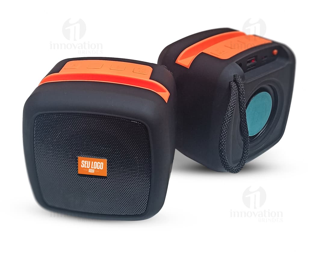 Caixa de som multimídia TWS com luzes, equipamento eletrônico moderno em preto com alto-falante, tecnologia de áudio, com botões de controle, alta potência, design de três dimensões, ideal para festas e entretenimento.