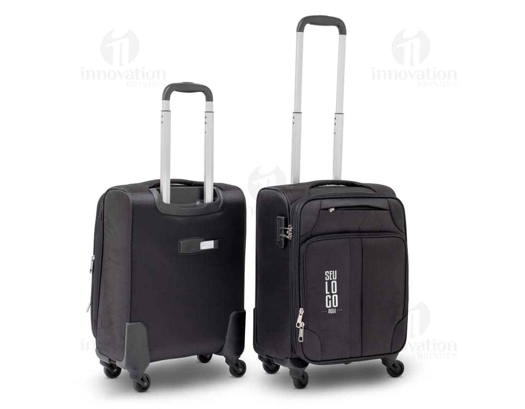 Mala de Bordo 47 Litros em metal cromado, com fecho de segurança e alça retrátil. Possui dispositivo de comunicação e display eletrônico, ideal para viagens de negócios. Confeccionada em aço resistente, moderna e segura.