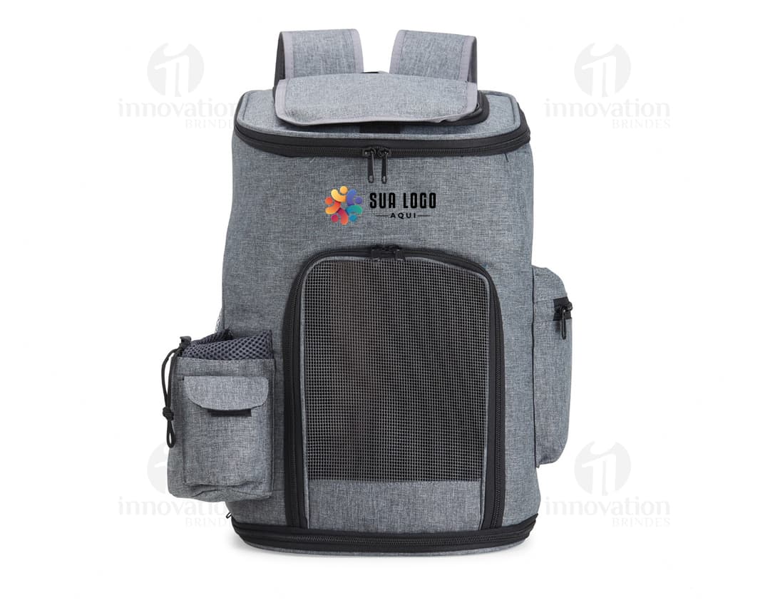 Mochila para transporte de pets - Ideal para levar seu companheiro de quatro patas com conforto e segurança. Prática e resistente, essa mochila é perfeita para passeios e viagens. Aproveite!