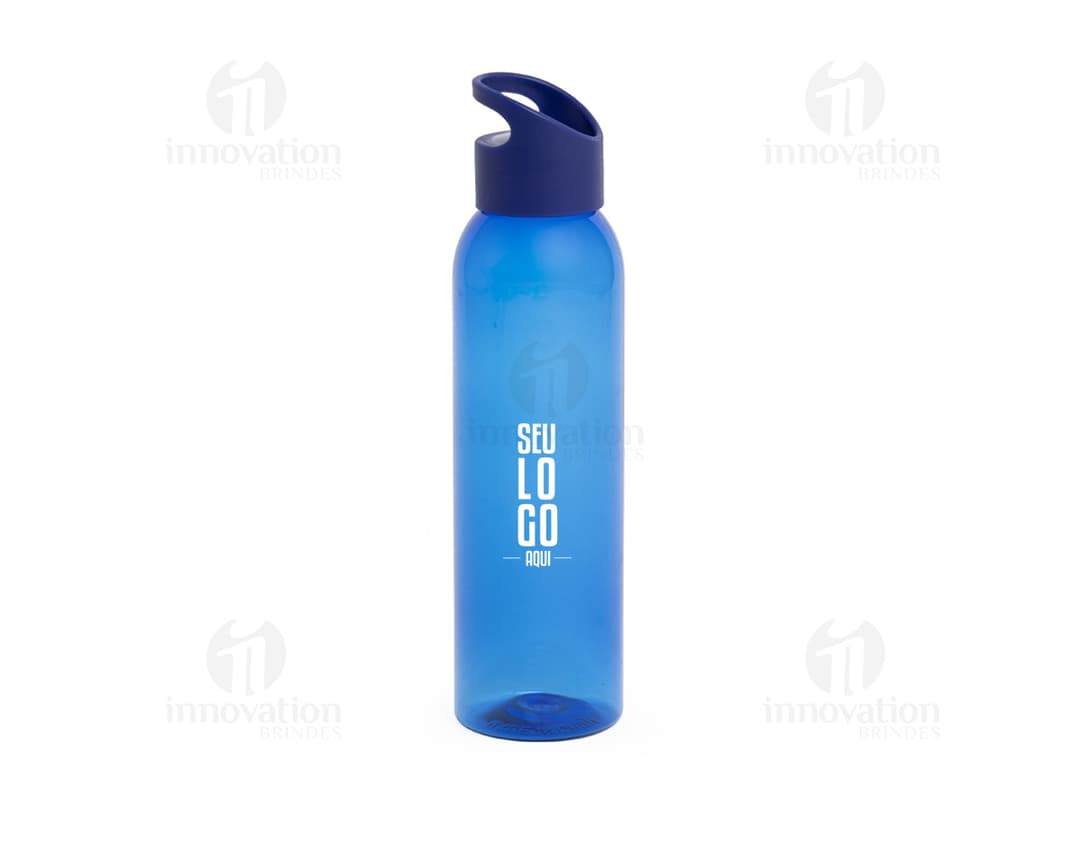 Garrafa plástica 700ml: Ideal para se manter hidratado ao longo do dia. Transparente, leve e prática, perfeita para levar água, sucos e chás. Garanta a sua!