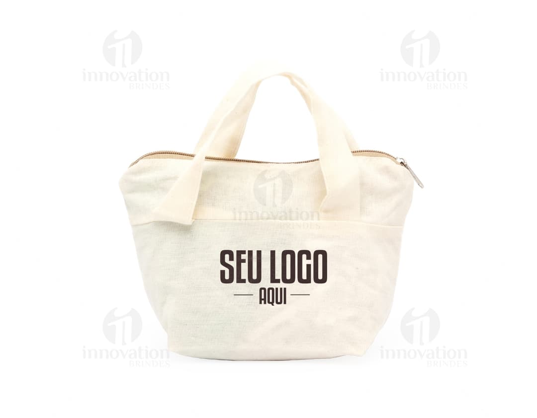 Nécessaire em Algodão marrom escuro com alça de couro, zíper moderno e elegante para o armazenamento de acessórios de moda.