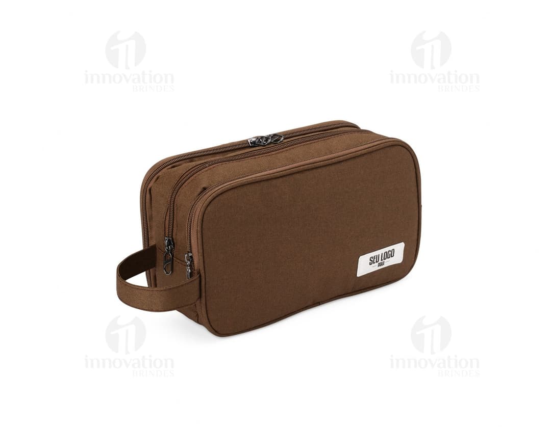 Nécessaire de Poliéster em tom de azul marinho com zíper e interior espaçoso.