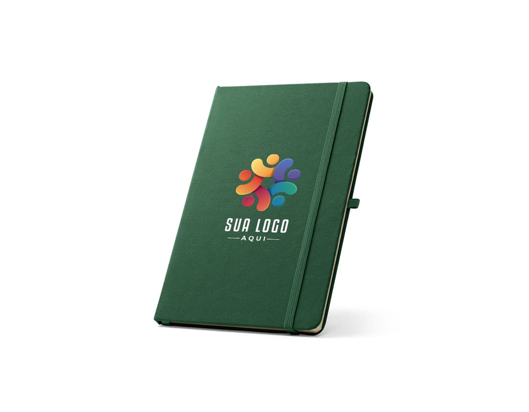 Caderno A5 de capa dura azul com elástico e marcador de páginas.