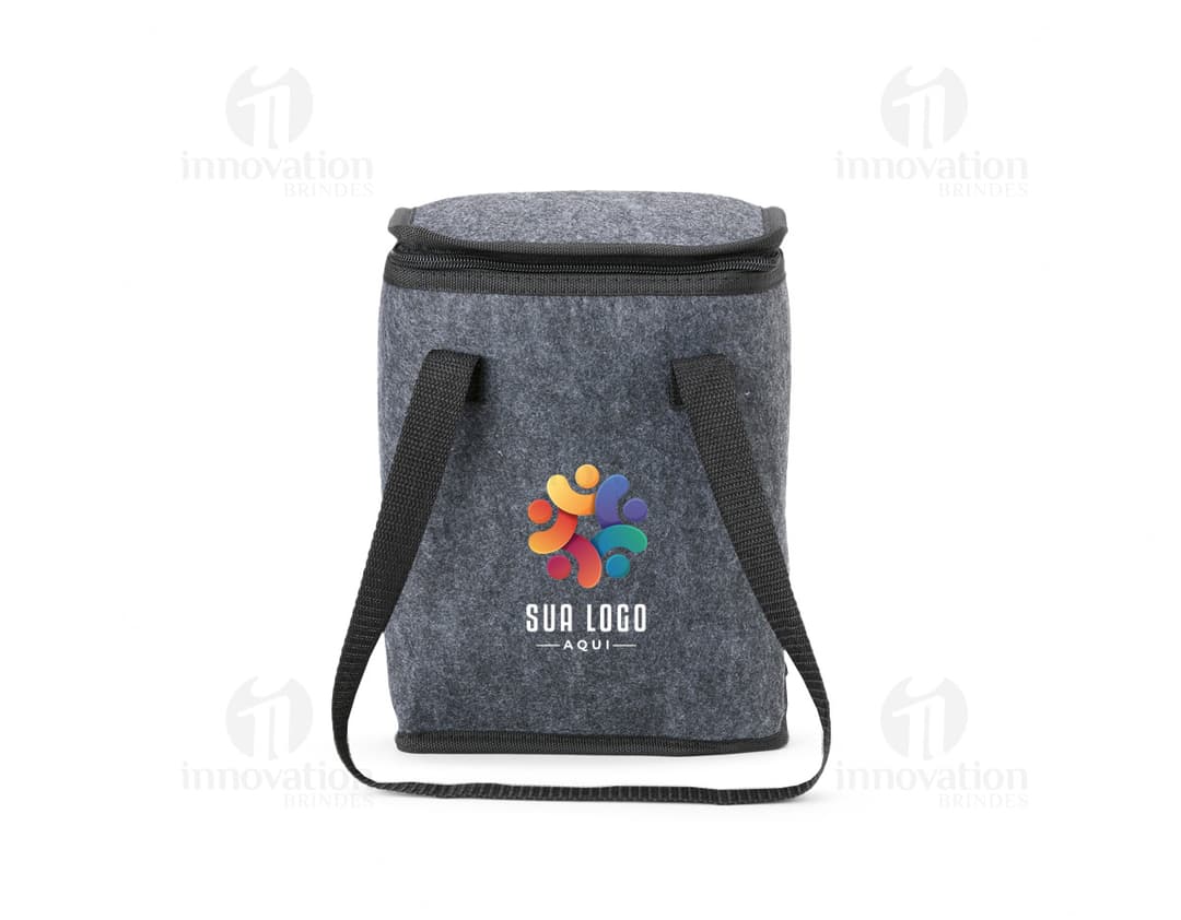 Bolsa Térmica 6,1 Litros em cor azul, com alça de transporte e fechamento em zíper.