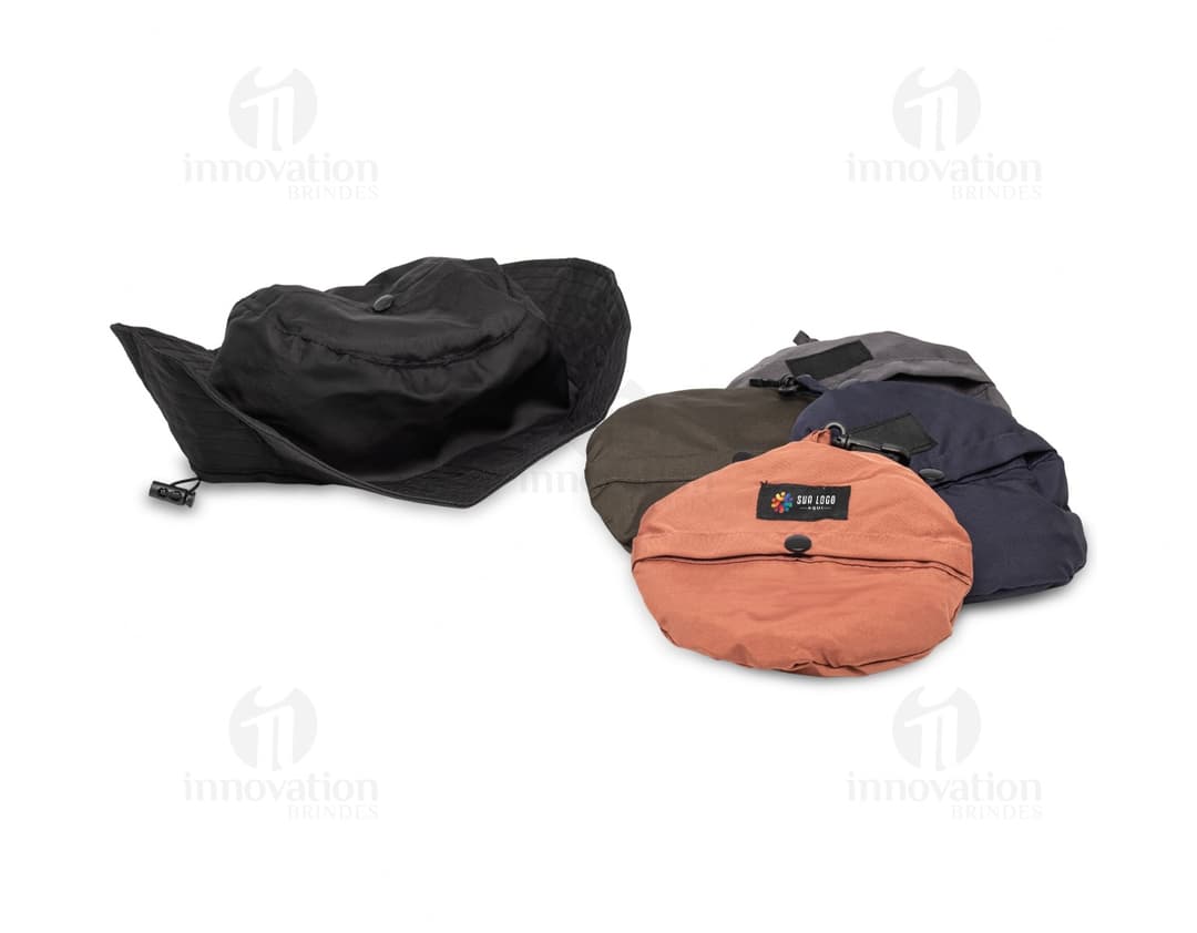 Chapéu Bucket Dobrável em cor preta, feito de material resistente e com aba larga.
