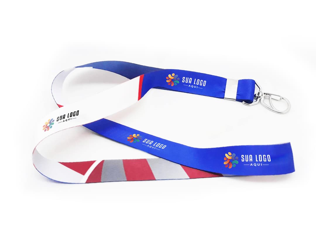 Cordão 120x2,5cm com mosquete metálico em design moderno e patriotismo, ideal para uso em banners, símbolos e espaços de escrita. Cores vibrantes e textura brilhante, representando orgulho e liberdade.