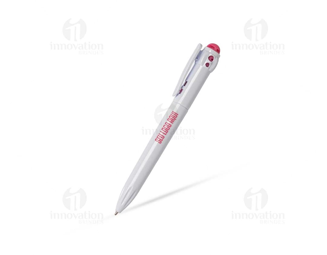 Caneta Plástica preta com design simples, feita de plástico e metal, ideal para uso no escritório e na escola. Oferece uma escrita dinâmica e possui tinta preta.