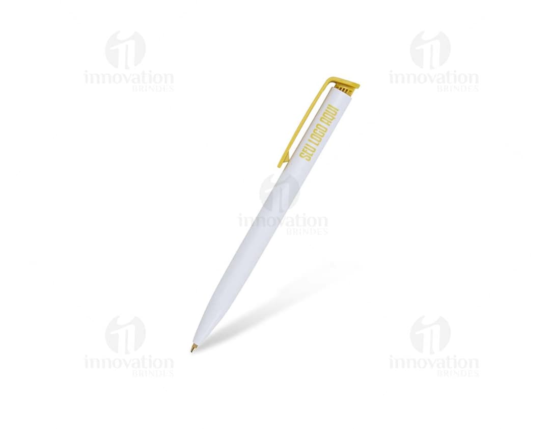 Caneta plástica colorida sobre fundo branco.