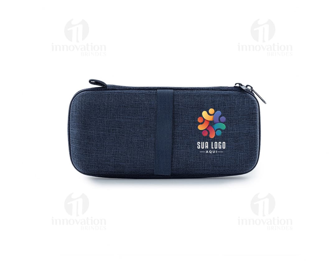 Estojo de Nylon preto com zíper e alça lateral, ideal para armazenar e transportar itens pequenos com segurança.