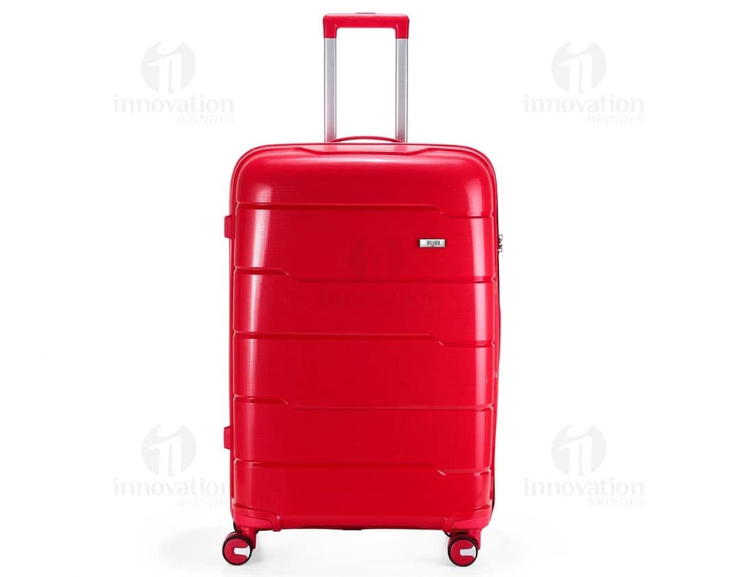 Breve descrição da imagem: Conjunto de malas de viagem 95 litros em 3D, com design moderno e vibrante. As malas são de metal cromado, com acabamento brilhante em preto, laranja, violeta e roxo. O conjunto inclui diferentes tamanhos e modelos, com alças, rodas e fechos, ideais para viagens de negócios ou lazer.