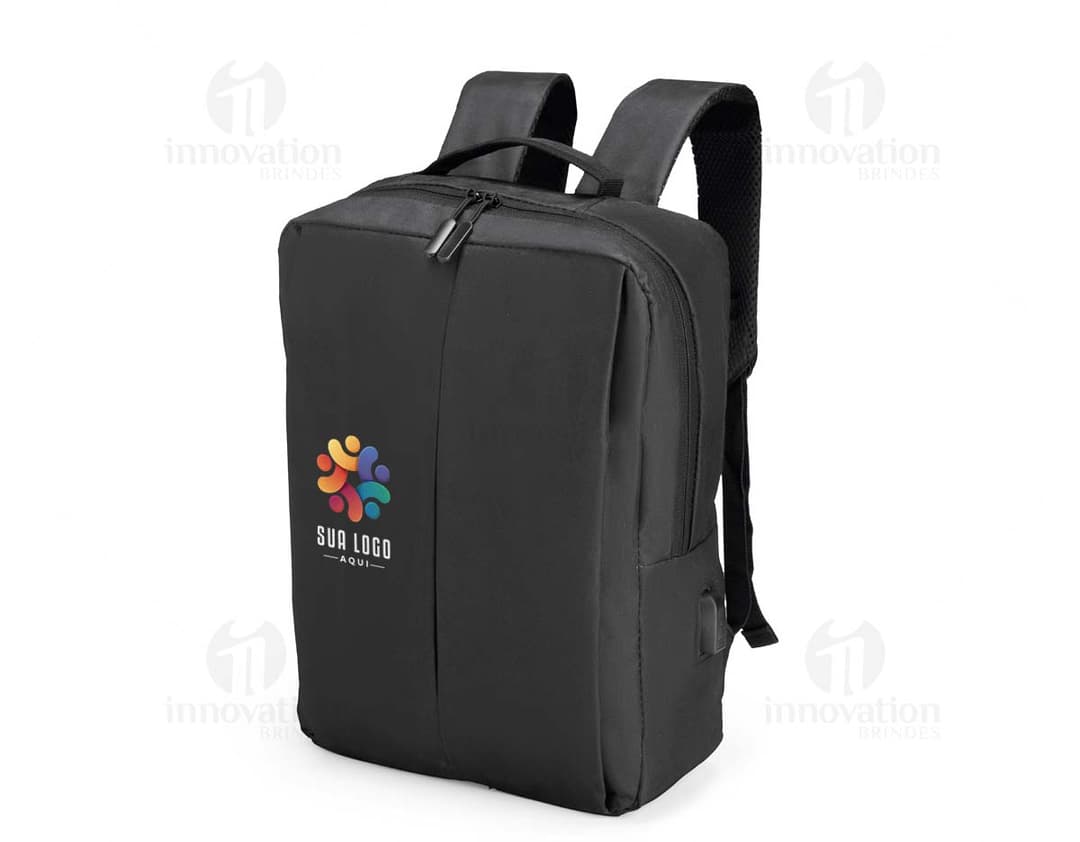 Mochila de poliéster preta de 21 litros, moderna e elegante, ideal para viagens de negócios, com alça de couro, fecho de zíper e compartimento para laptop.