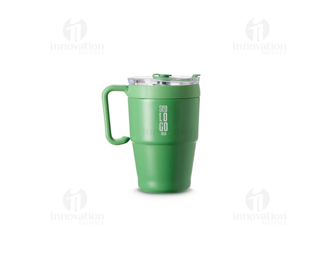 CANECA TÉRMICA 600ML na cor preta, com tampa e alça.