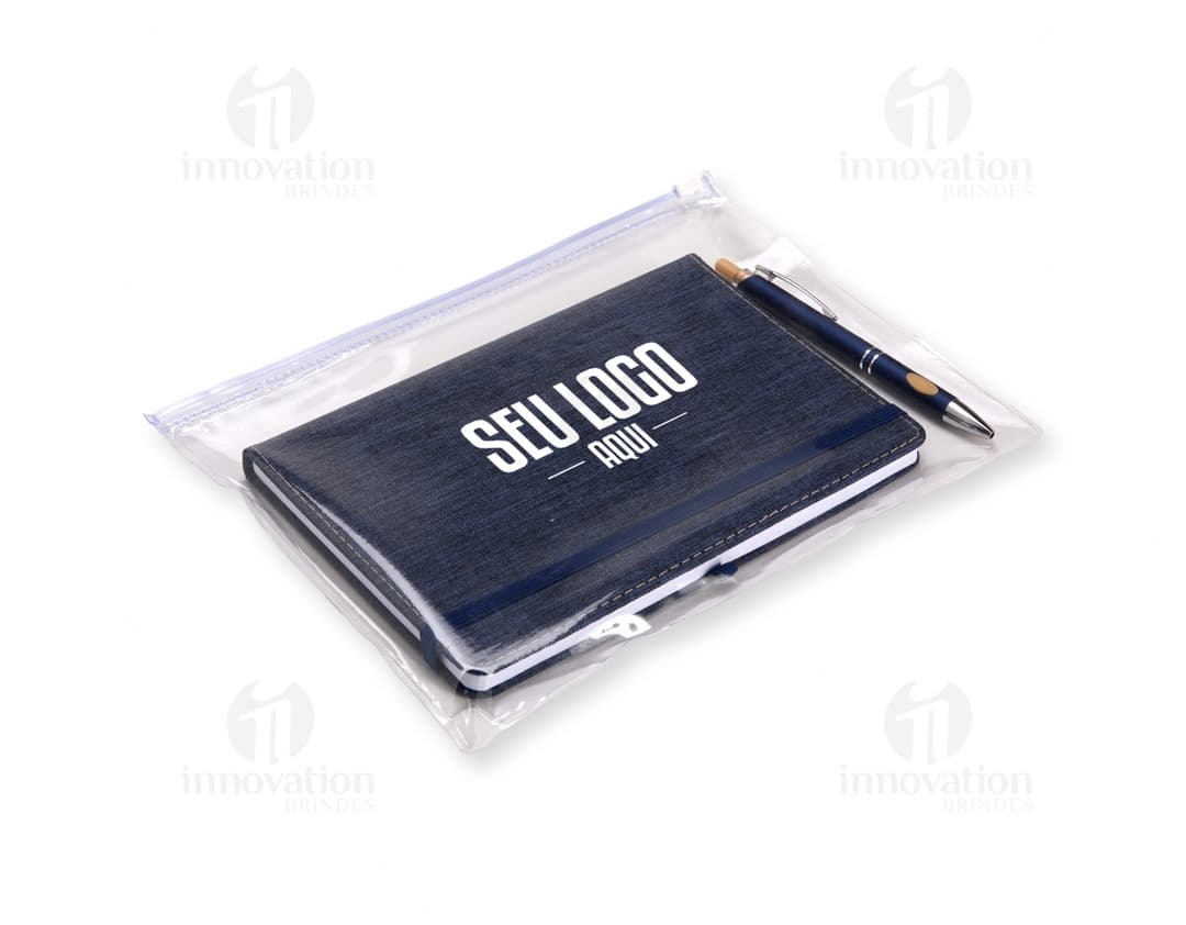 Pasta Zip Zap Média preta usada para armazenar documentos e equipamentos eletrônicos, com fecho de zipper e design moderno.