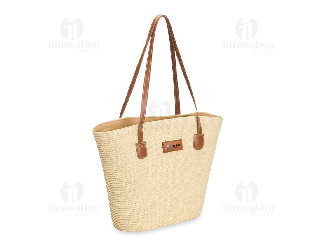 Bolsa de papel torcido marrom, de estilo moderno e elegante. Possui alça de couro, zíper e fecho de metal, ideal para compras no shopping. Feita à mão, com detalhes em wicker e com acabamento em amarelo e marrom. Elegante e casual, perfeita para presentear ou para uso pessoal.