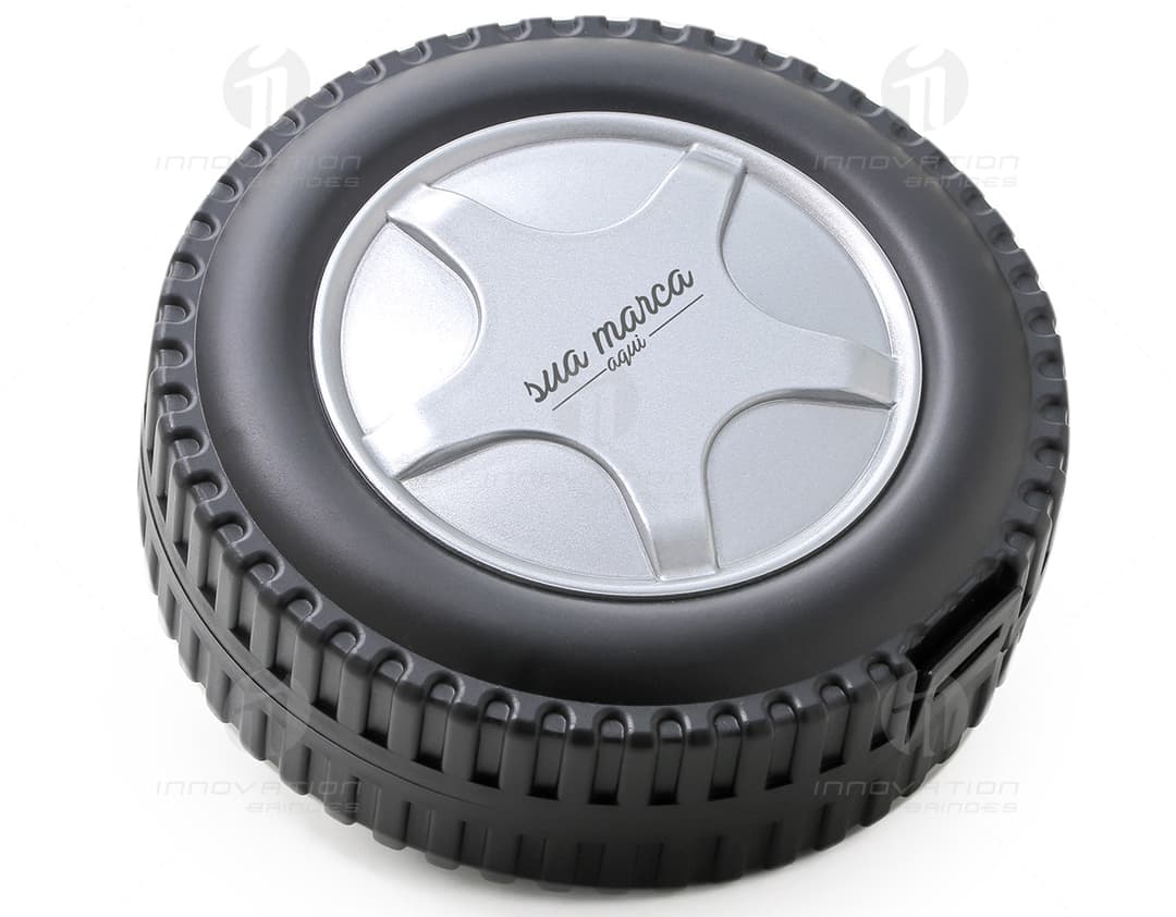 Kit de ferramentas completo para facilitar o seu dia a dia! Composto por 03 peças essenciais e de alta qualidade, este kit é perfeito para quem busca praticidade e eficiência. Ideal para presentear ou para uso próprio. Adquira já o seu!