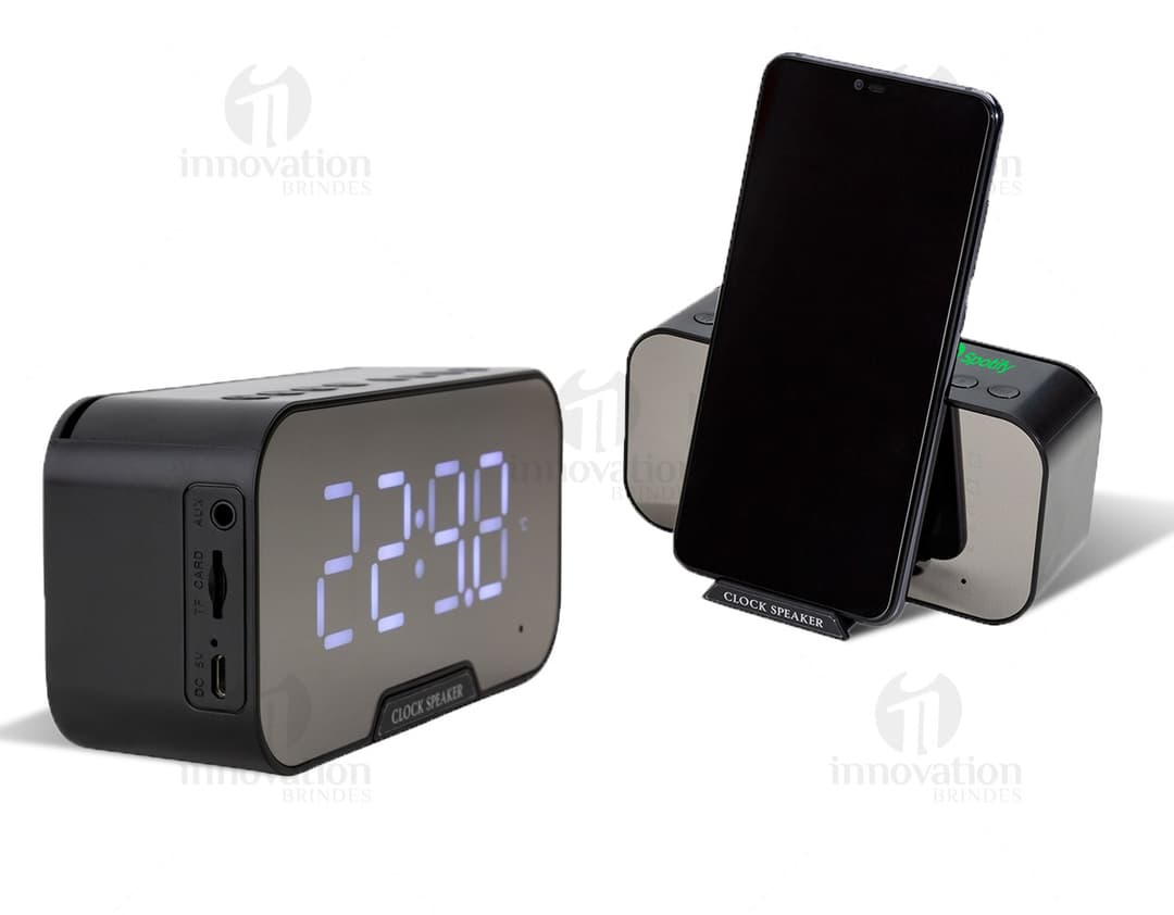 Caixa de som moderna e elegante para ouvir suas músicas favoritas com qualidade de som incrível. Conecte-se facilmente a dispositivos eletrônicos e aproveite ao máximo suas playlists. A maneira perfeita de adicionar um toque de estilo e tecnologia ao seu ambiente. Ideal para uso em casa, escritório ou em qualquer lugar que deseje uma experiência sonora excepcional. Adquira já a sua e desfrute de momentos de pura diversão musical.