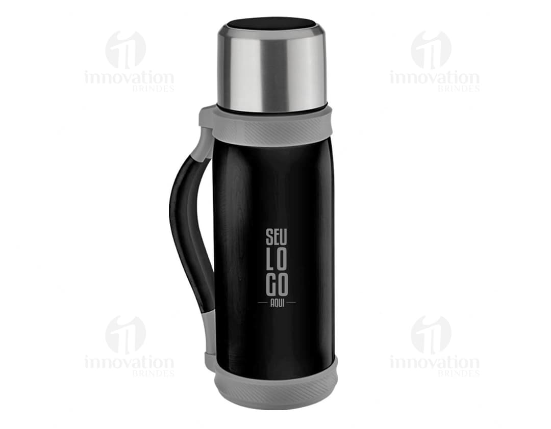Garrafa térmica de 1,2 litros, ideal para manter suas bebidas quentes ou frias por mais tempo. Perfeita para levar para o trabalho, academia ou viagens. Garanta já a sua! Mantenha-se hidratado(a) em grande estilo com nossa garrafa térmica de alta qualidade.
